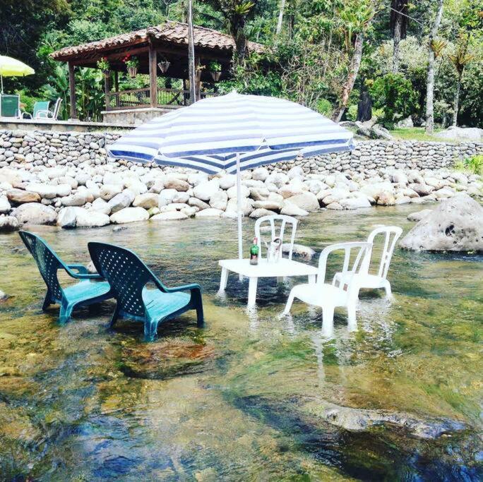 Finca Punta De Piedra Salento, Quindio Villa Luaran gambar